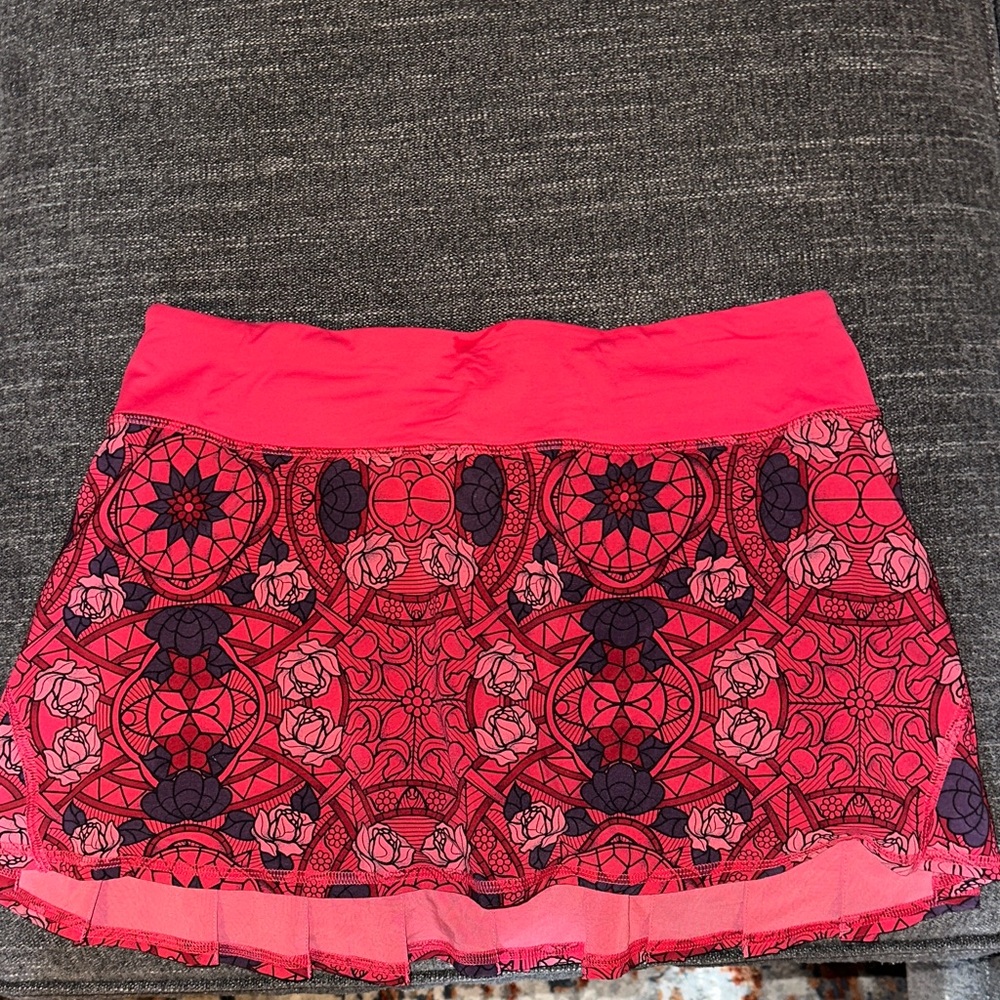 Stylish Red Patterned Women's Skirt